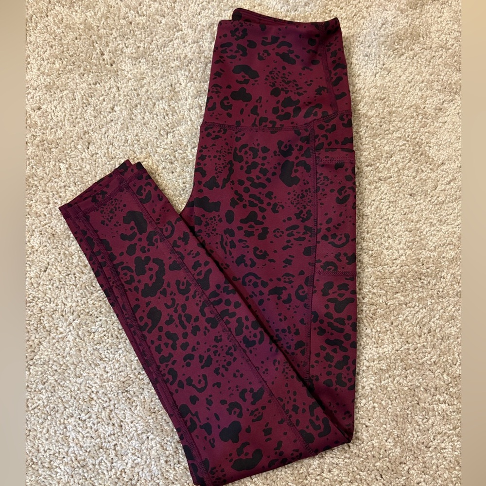 Legend Active Leopard Print Leggings, Small